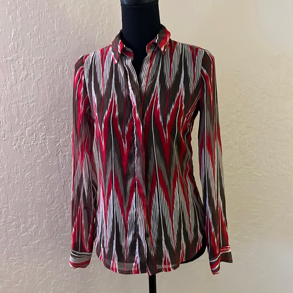 Banana Republic Red, Brown & White Patterned Button-Up Blouse